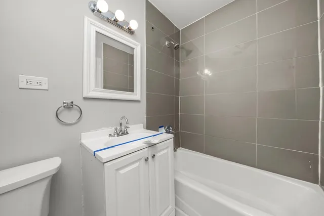 $699,900 | 4615 South Vincennes Avenue, Chicago, IL 60653