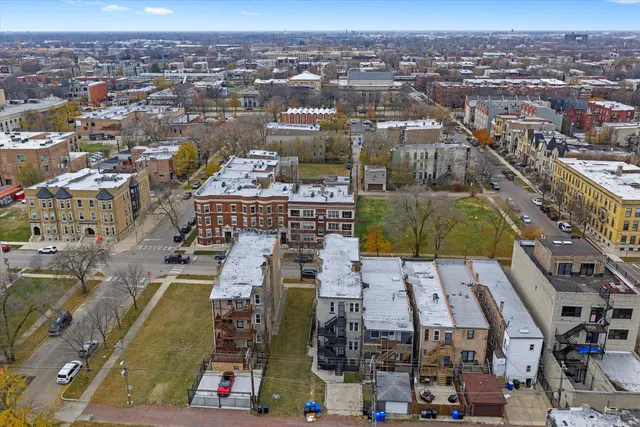 $699,900 | 4615 South Vincennes Avenue, Chicago, IL 60653