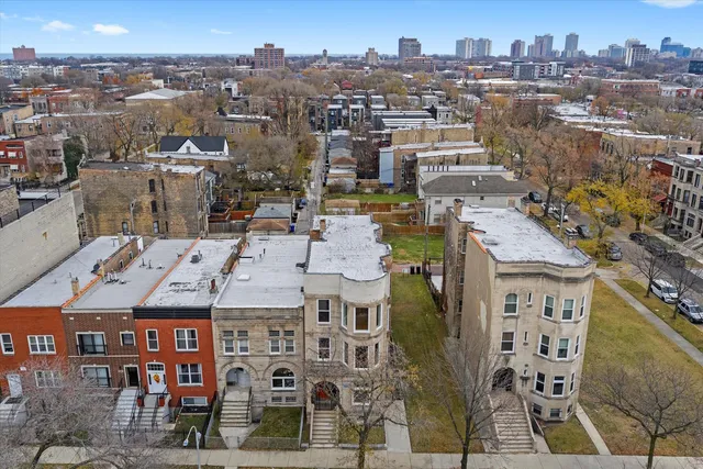 $699,900 | 4615 South Vincennes Avenue, Chicago, IL 60653