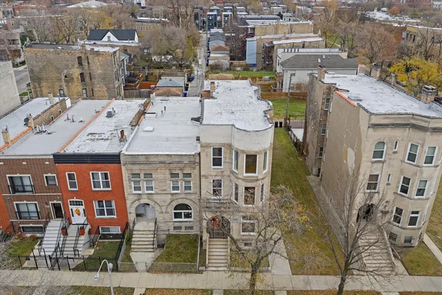 $699,900 | 4615 South Vincennes Avenue, Chicago, IL 60653