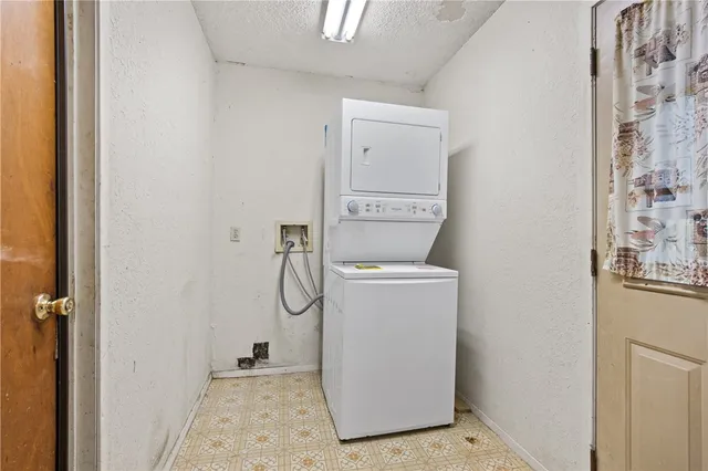 $286,500 | 16759 County Road 1726, Odem, TX 78370