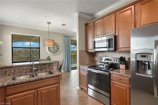 $5,000 | 9493 Casoria Court, Unit 201, Naples, FL 34113
