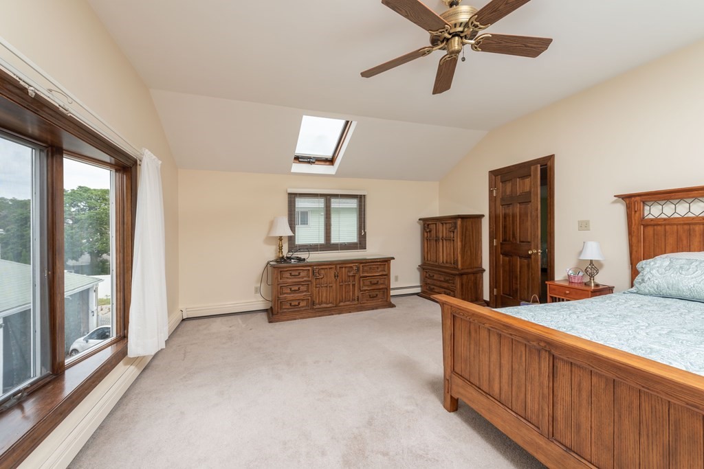 26 Windsor Road Quincy, MA 02171 - Photo 15 of 29 Gallery Image 15