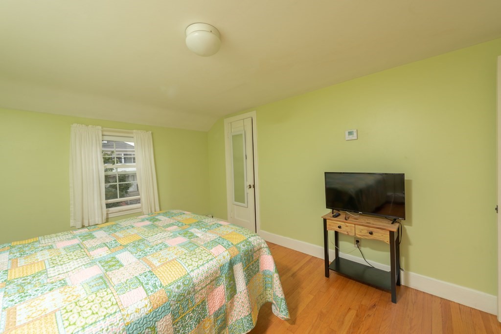 26 Windsor Road Quincy, MA 02171 - Photo 20 of 29 Gallery Image 20