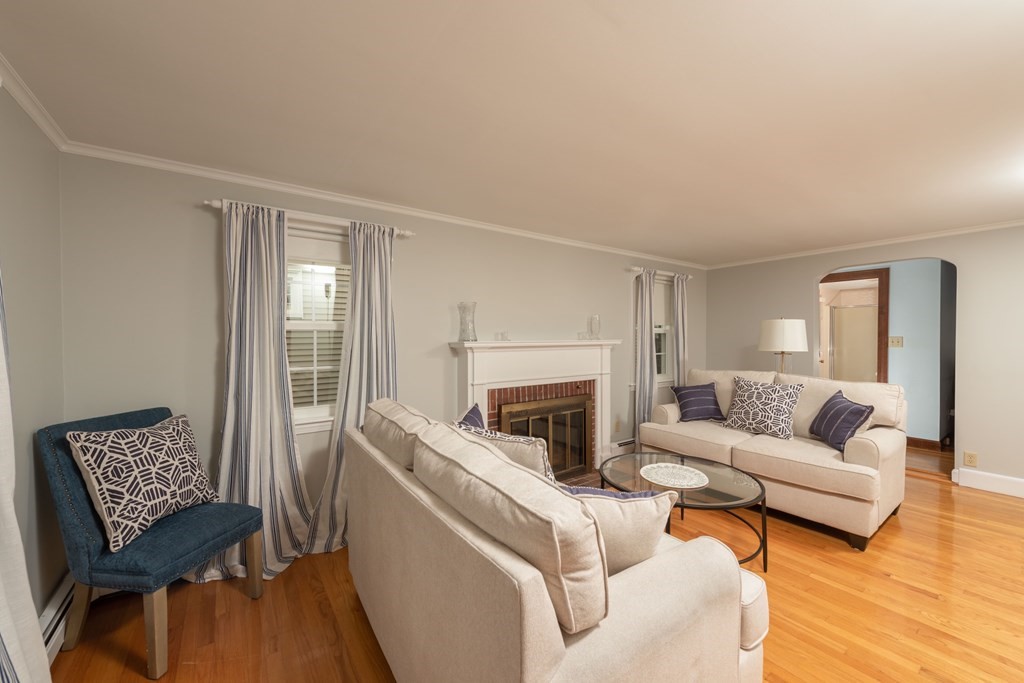 26 Windsor Road Quincy, MA 02171 - Photo 9 of 29 Gallery Image 9