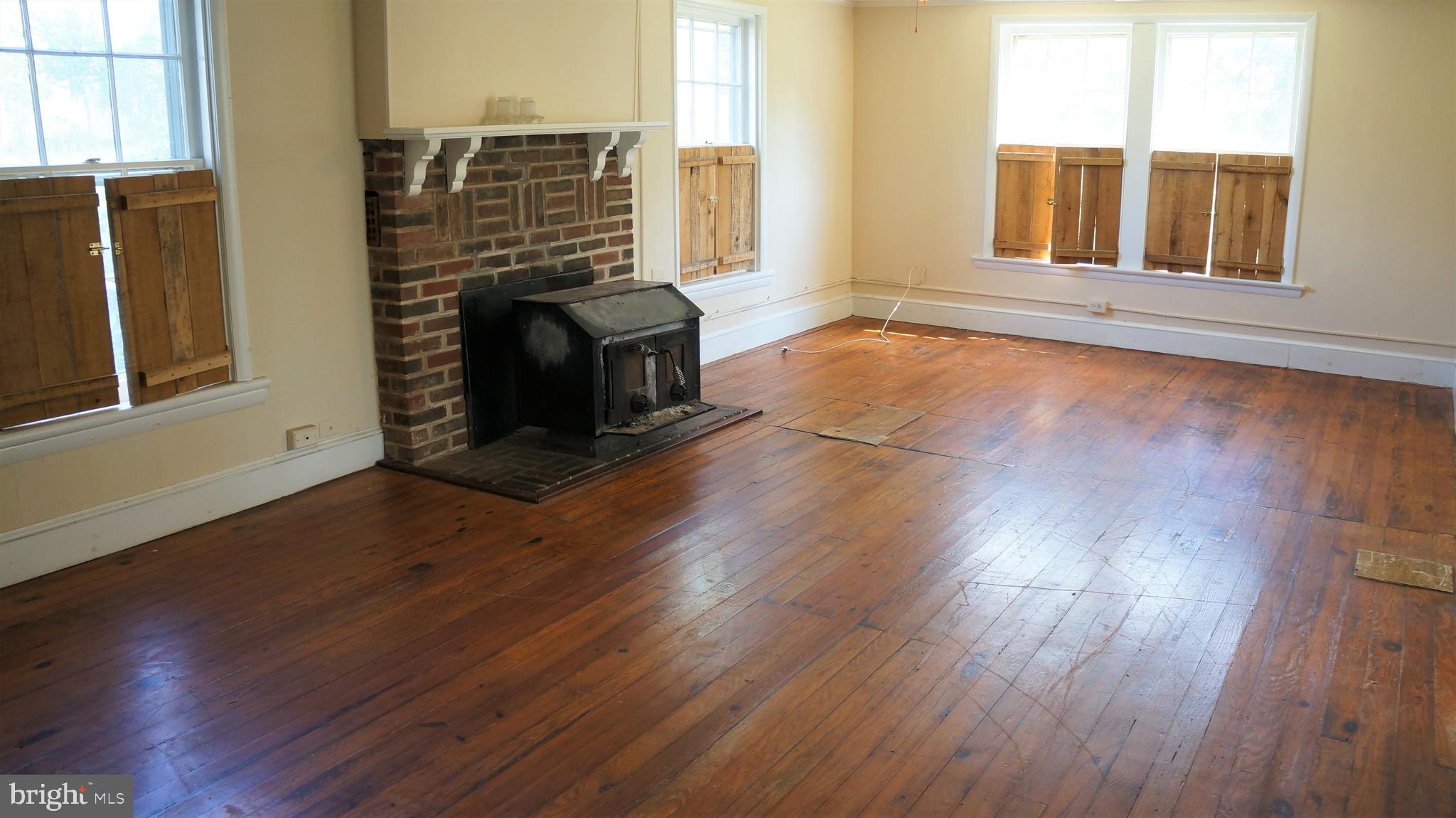 23234 Village Road Unionville, VA 22567 - Photo 8 of 42