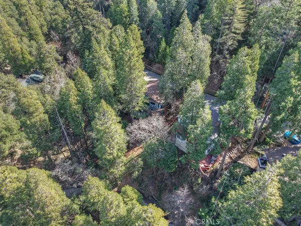 $3,000 | 948 Arbula Drive, Crestline, CA 92325