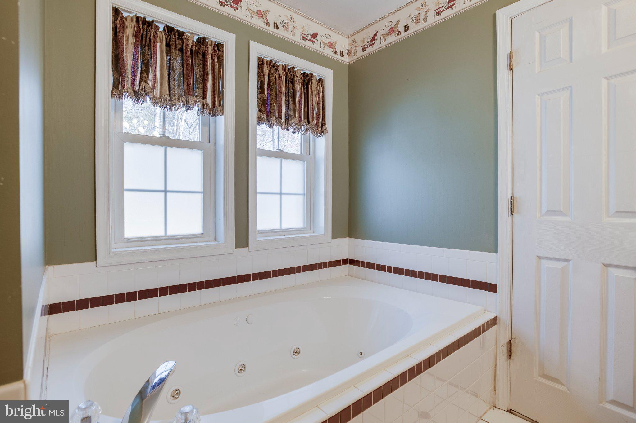 3220 Courtney School Road Midland, VA 22728 - Photo 39 of 111 Serene spa-like retreat awaits you.