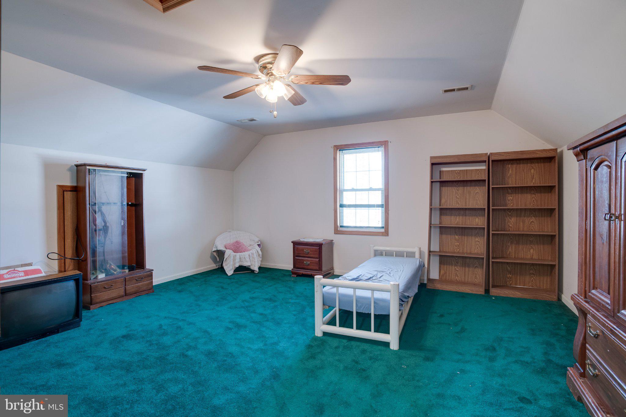 3220 Courtney School Road Midland, VA 22728 - Photo 41 of 111 Upper level bedroom