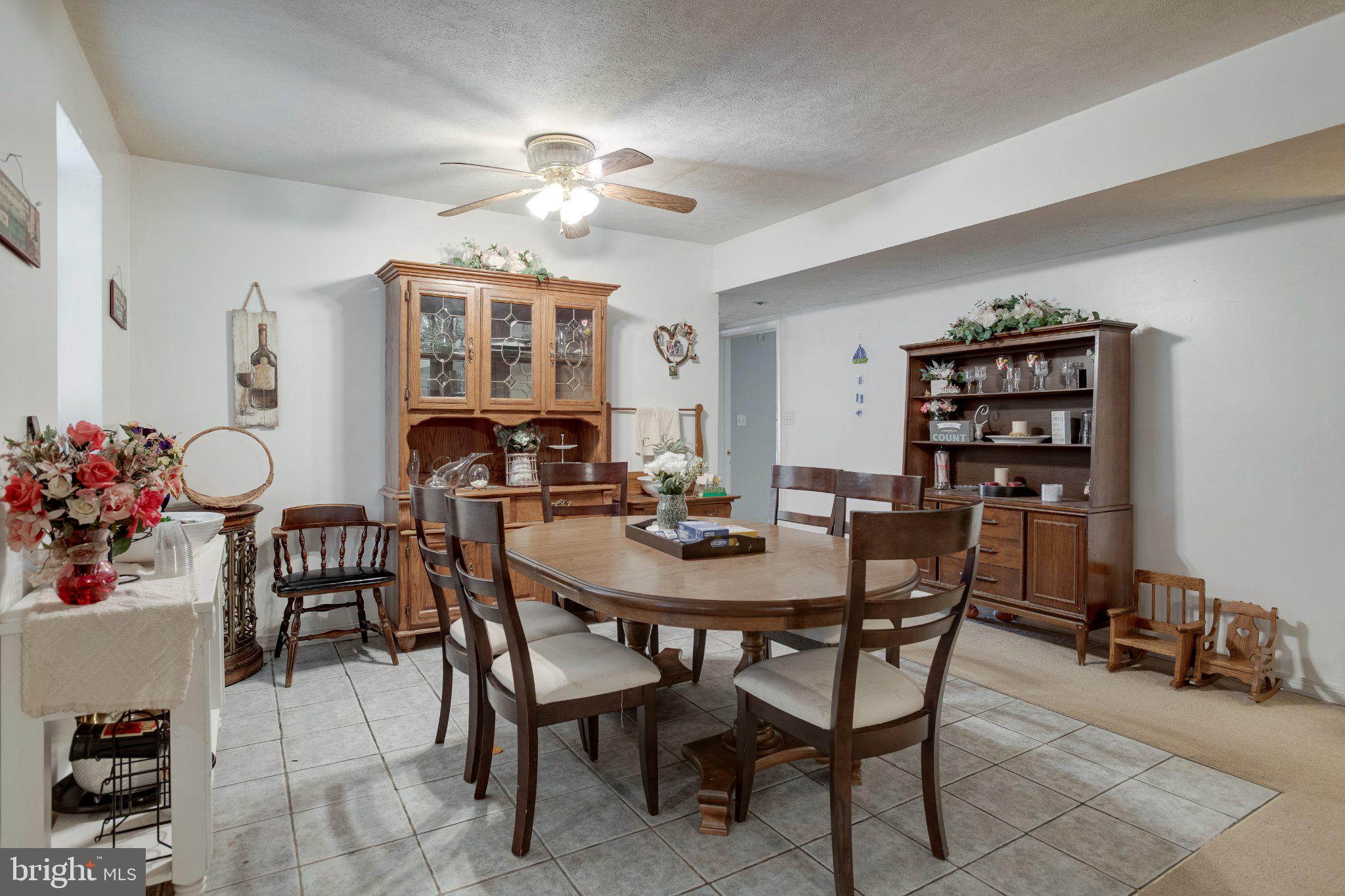 3220 Courtney School Road Midland, VA 22728 - Photo 52 of 111 Lower level dining area