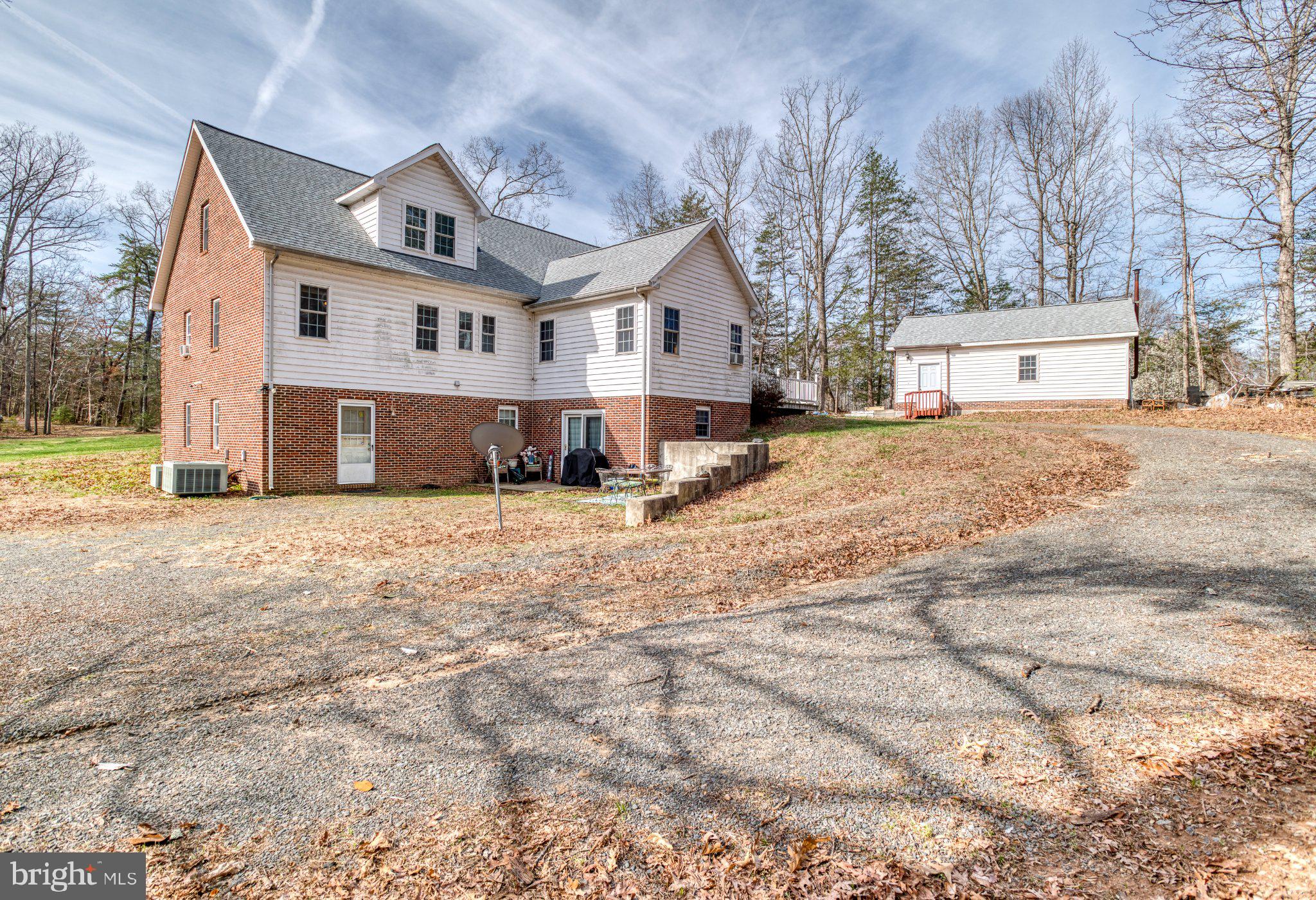3220 Courtney School Road Midland, VA 22728 - Photo 68 of 111 Charming home on spacious lot.