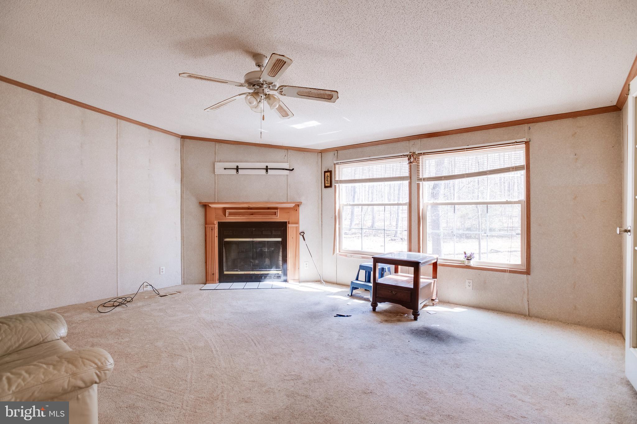 3220 Courtney School Road Midland, VA 22728 - Photo 83 of 111 2nd home family room with gas fireplace
