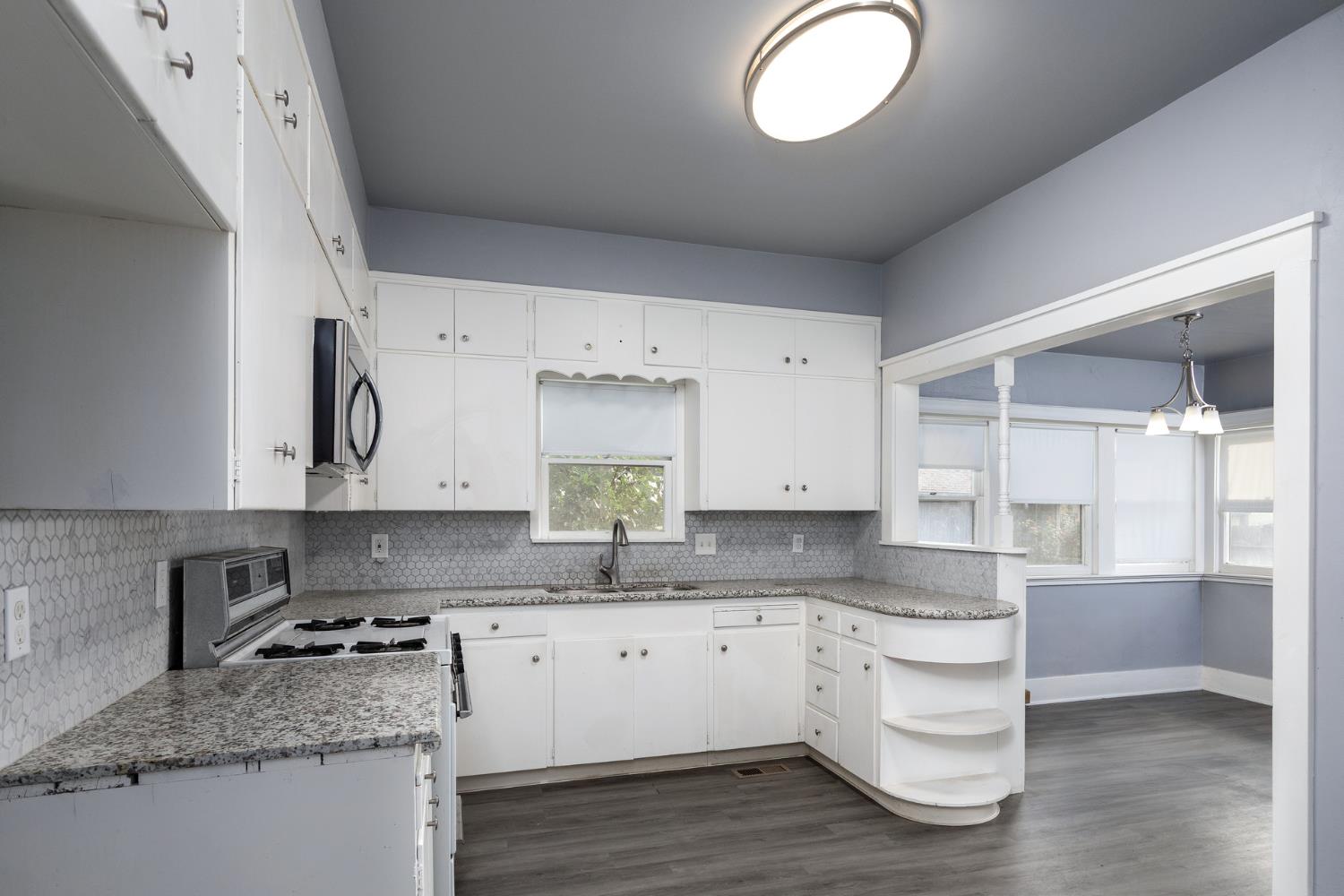1034 L Street Reedley, CA 93654 - Photo 12 of 25