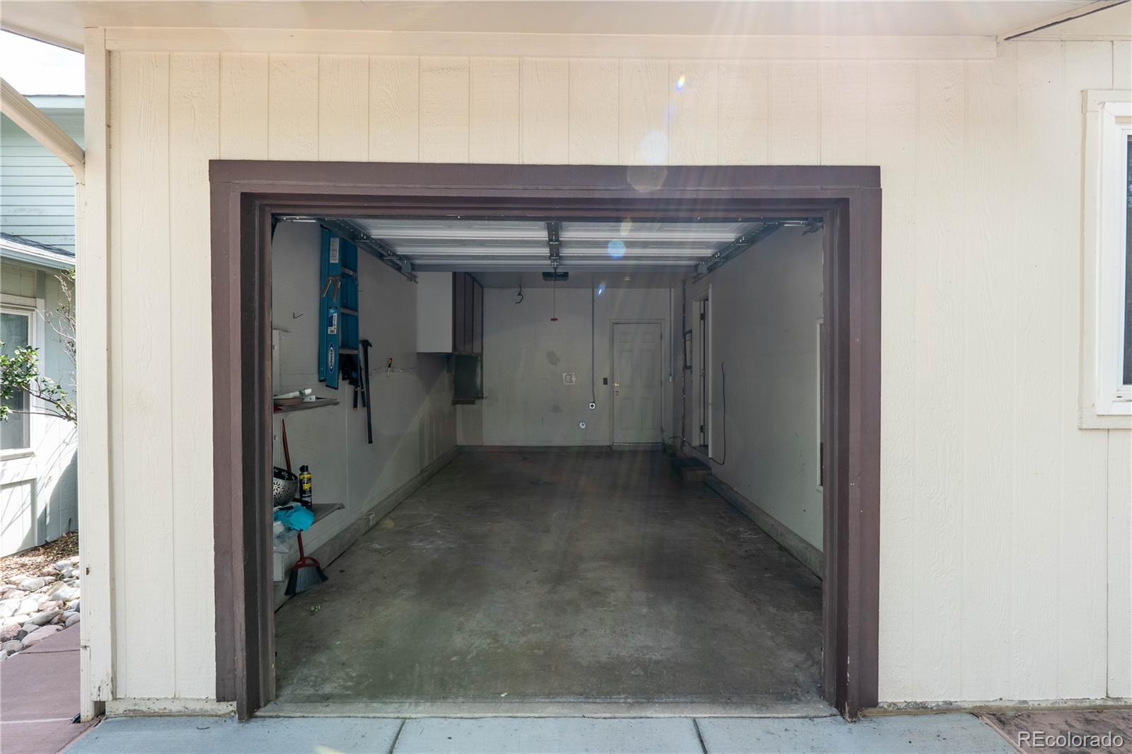 961 Columbine Avenue Colorado Springs, CO 80904 - Photo 46 of 47 a view of hallway