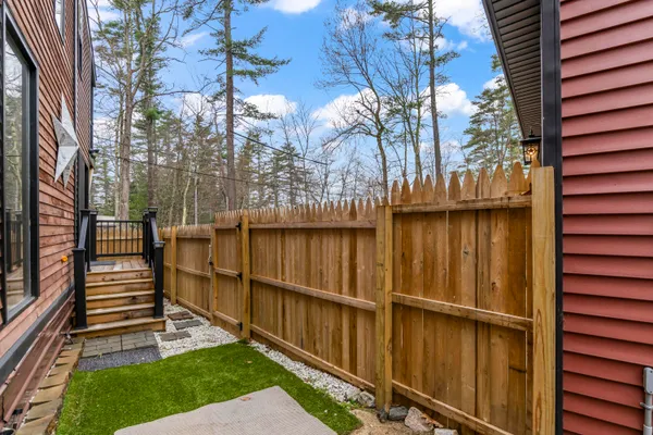 $499,900 | 41 Sunny Lane, Sanford, ME 04073