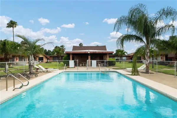 $1,325 | 800 East Dallas Avenue, Unit 7, McAllen, TX 78501