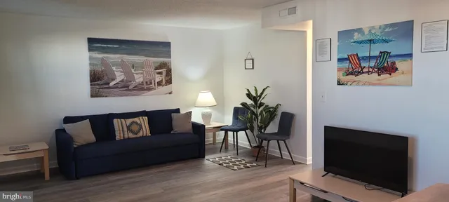 $274,000 | 507 Robin Drive, Unit 302, Ocean City, MD 21842