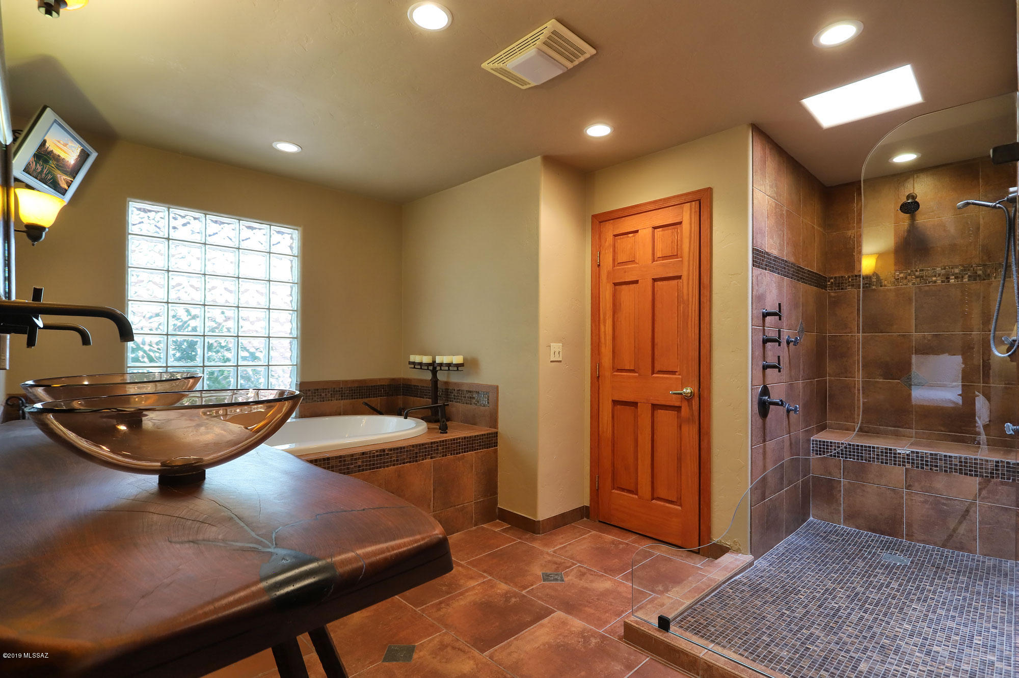 4737 La Rueda Tucson, AZ 85718 - Photo 18 of 50