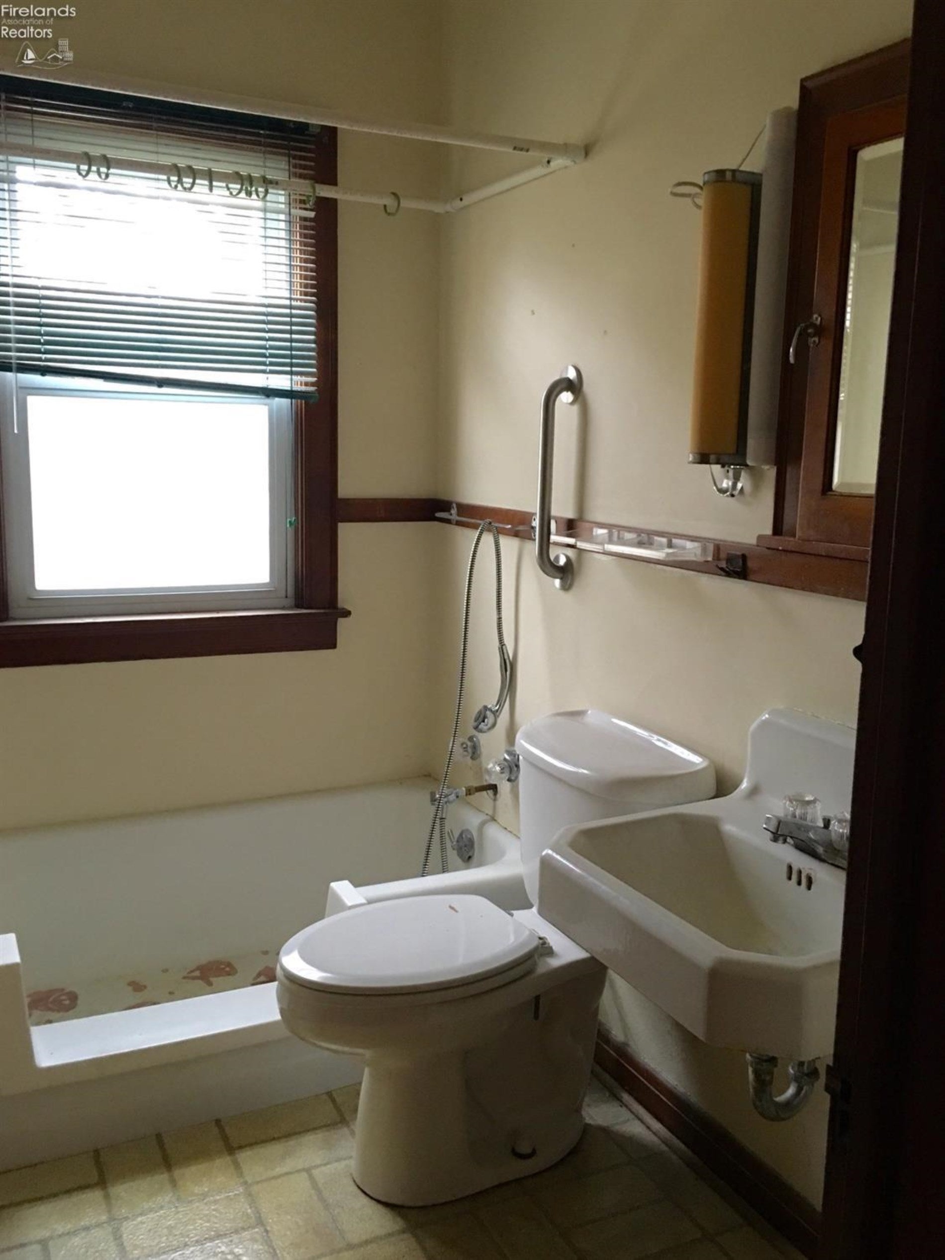 348 Berlin Road Huron, OH 44839 - Photo 14 of 25 Gallery Image 14