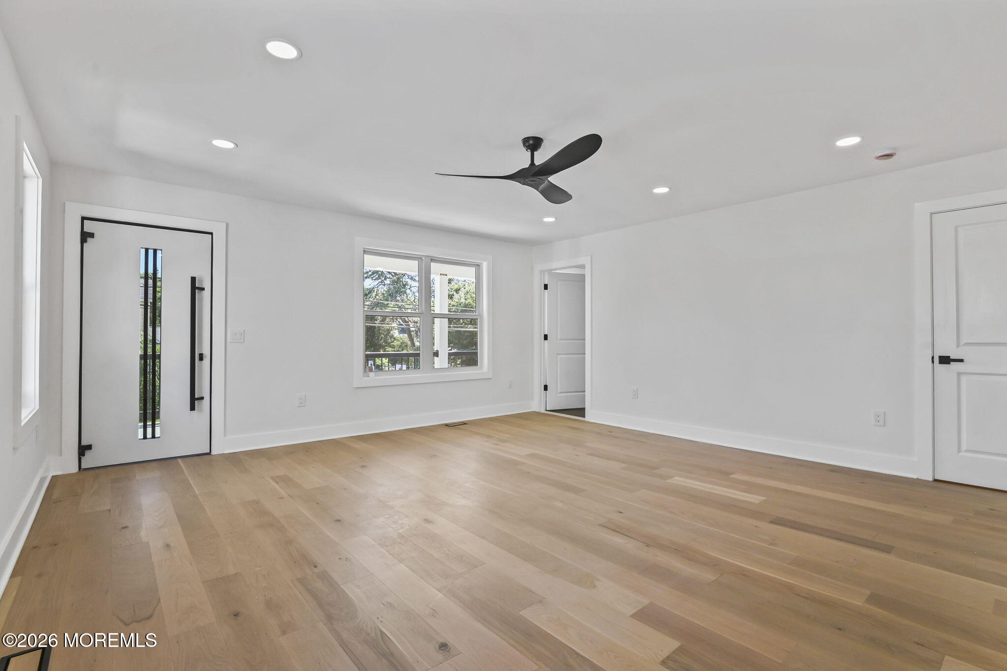 709 Howe Street Point Pleasant, NJ 08742 - Photo 32 of 81 IN-LAW LIVING ROOM