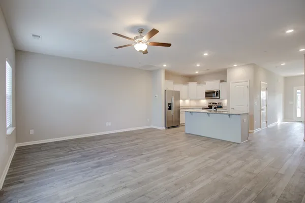 $2,200 | 109 Grand Avenue, Spring Hill, TN 37174