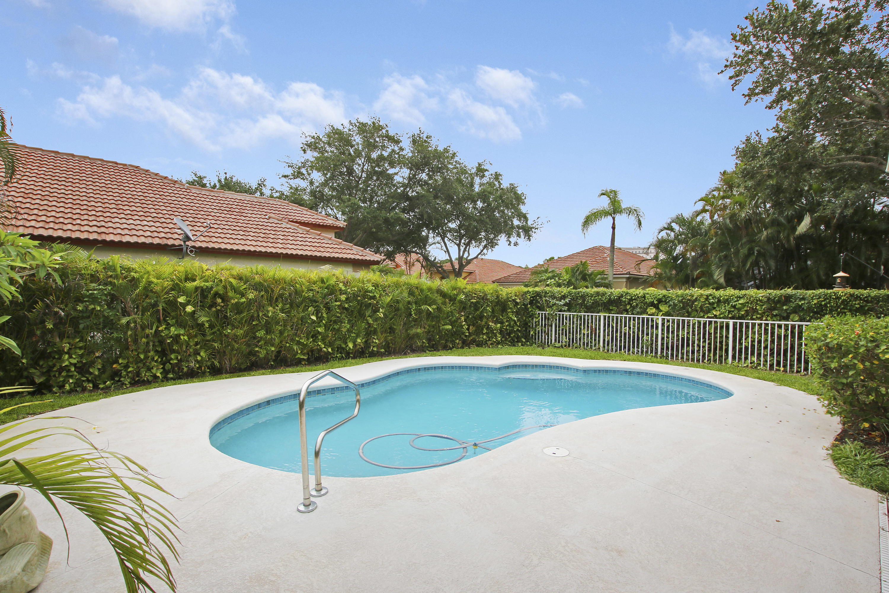 5166 Elpine Way Riviera Beach, FL 33418 - Photo 18 of 30 Pool