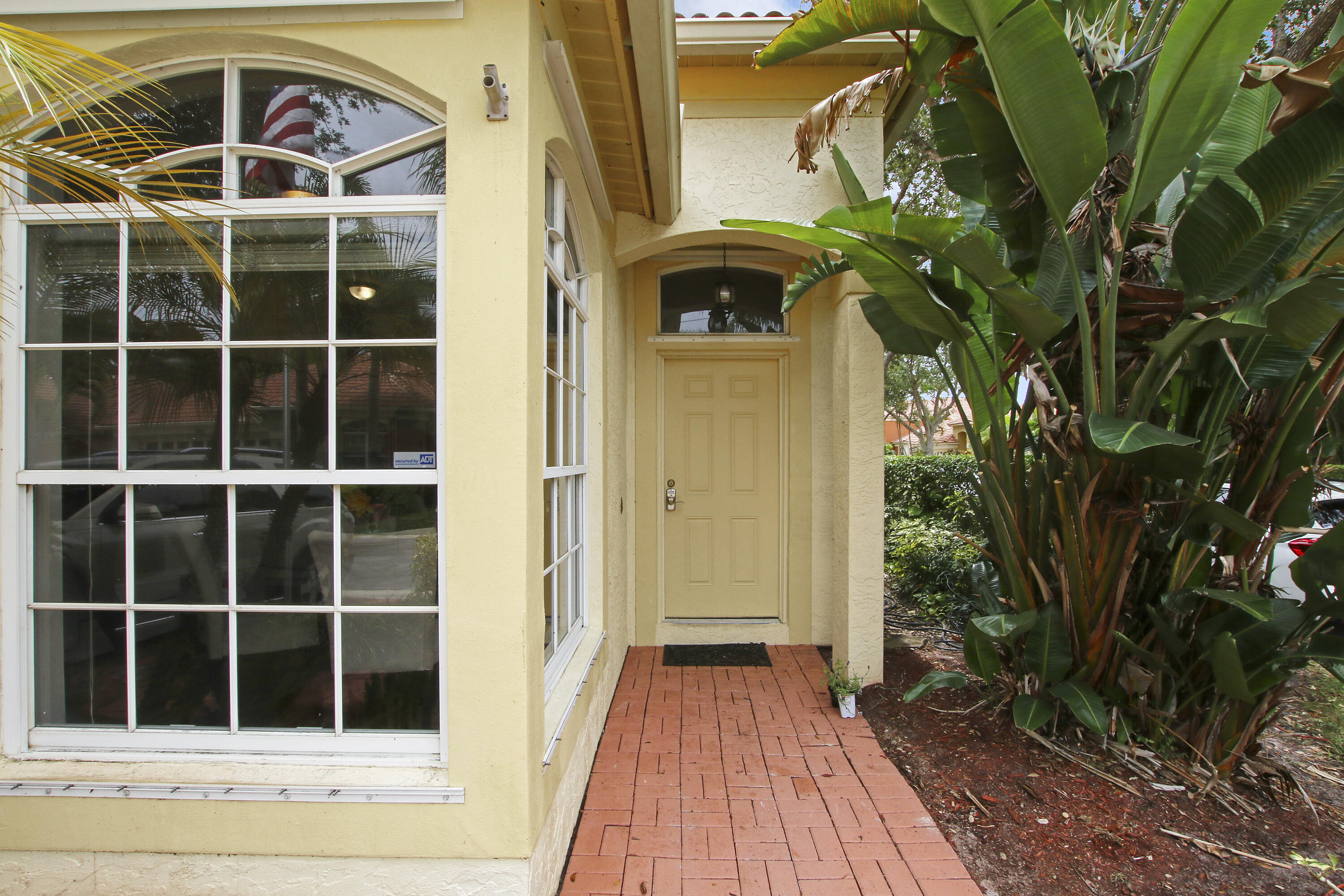 5166 Elpine Way Riviera Beach, FL 33418 - Photo 4 of 30 Front