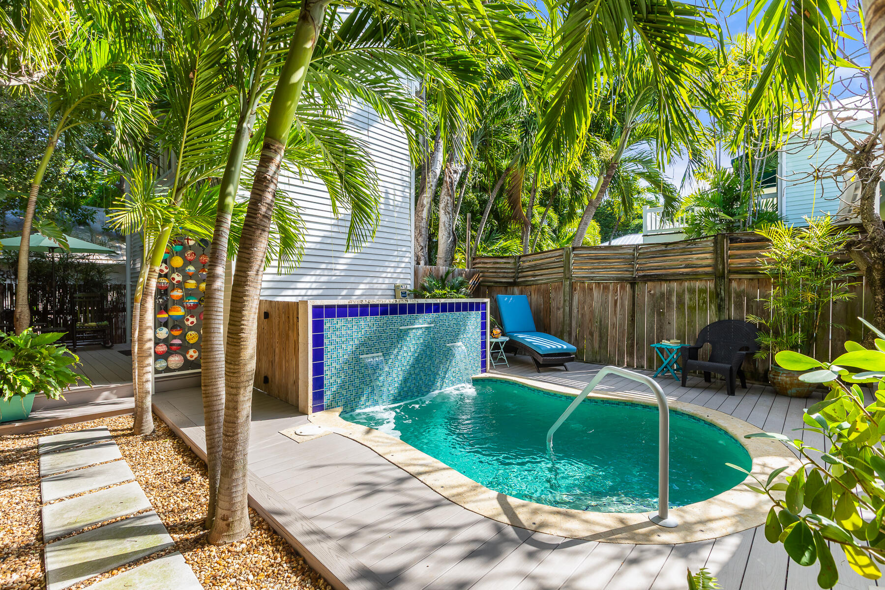 621 Elizabeth Street Key West, FL 33040 - Photo 24 of 37 621 ELIZABETH ST WEB-25