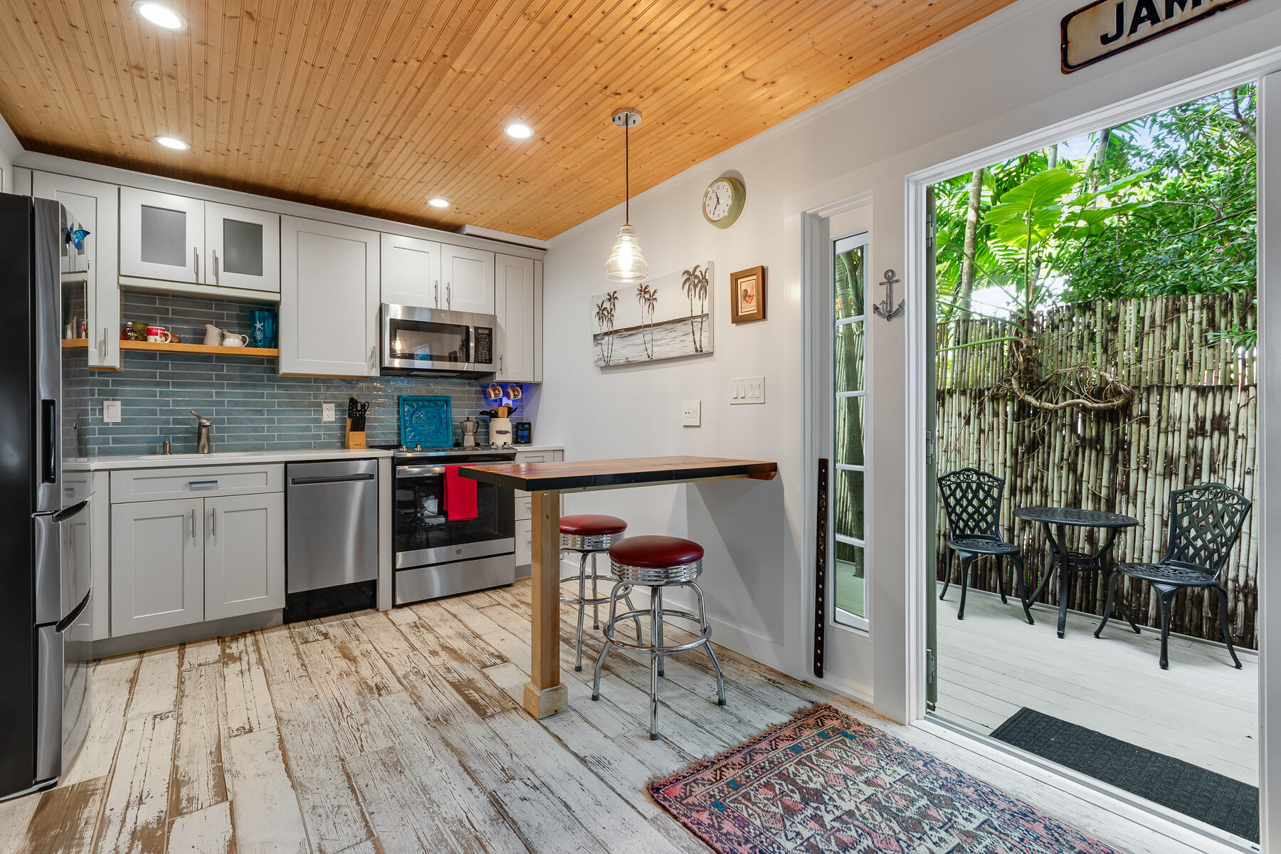 621 Elizabeth Street Key West, FL 33040 - Photo 26 of 37 621 ELIZABETH ST WEB-32