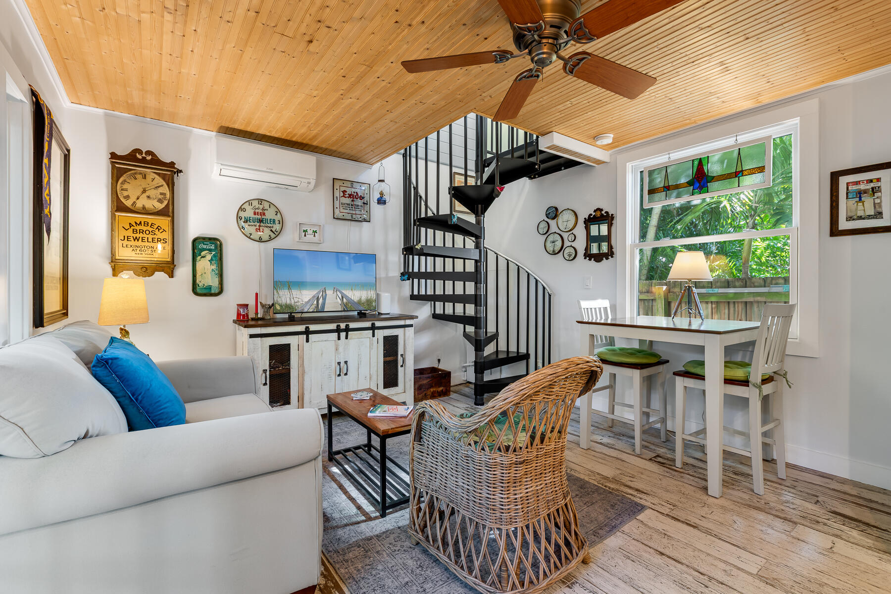 621 Elizabeth Street Key West, FL 33040 - Photo 30 of 37 621 ELIZABETH ST WEB-28