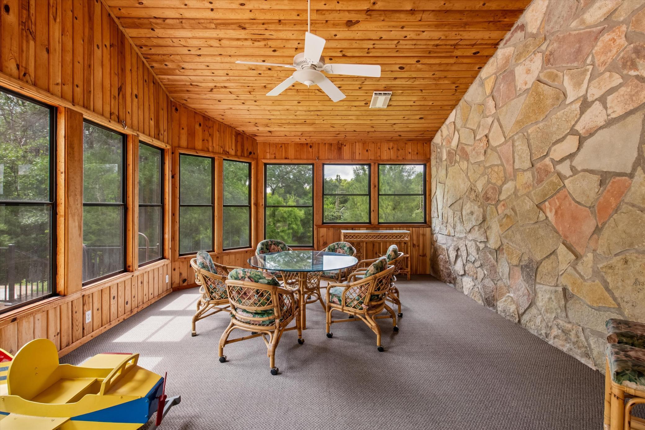 740 Mendota Heights Road Mendota Heights, MN 55120 - Photo 26 of 40