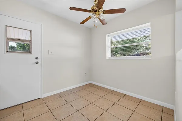 $469,000 | 902 2 Houses Lane, Seffner, FL 33584