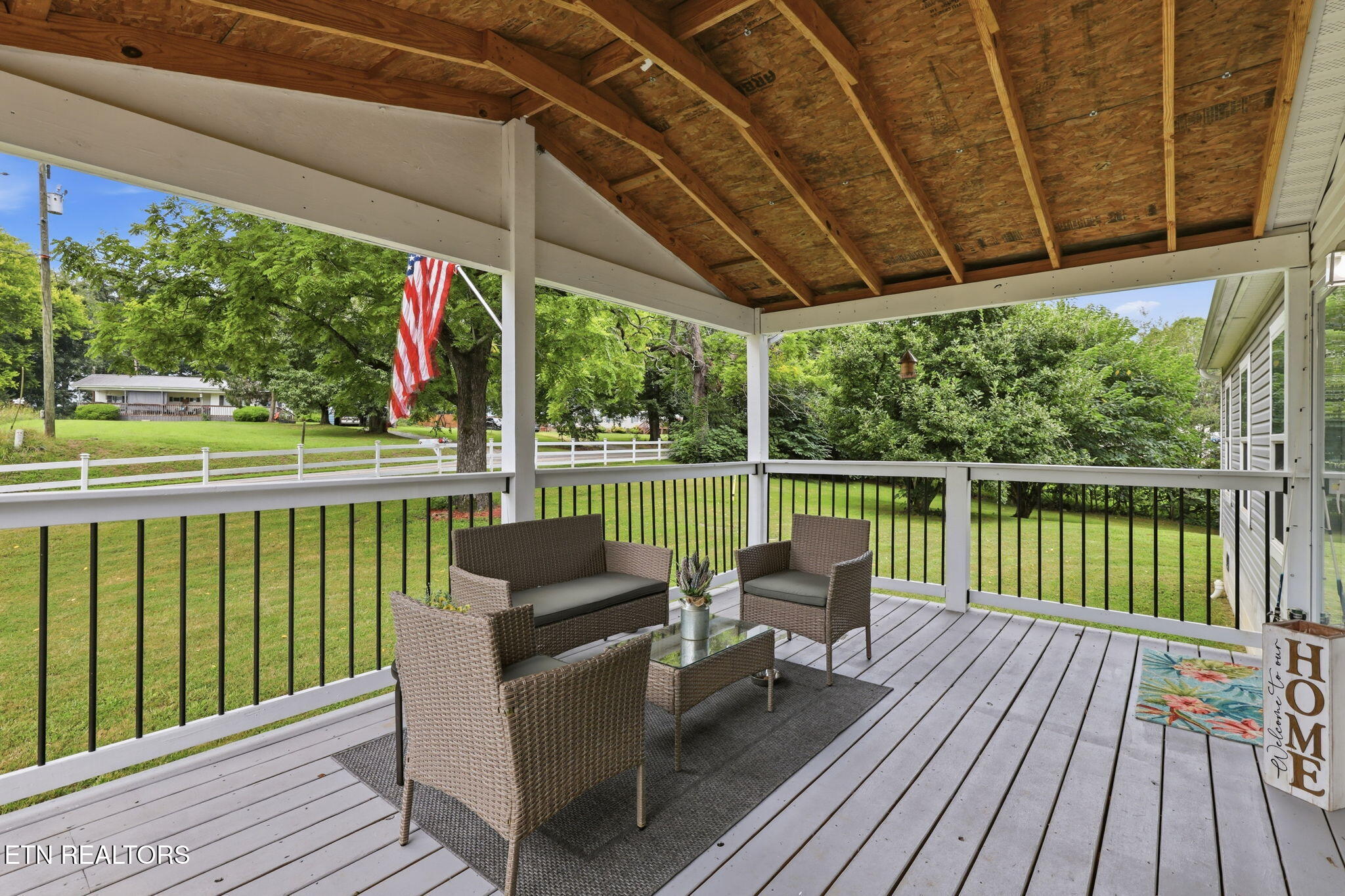 701 Watson Road Loudon, TN 37774 - Photo 7 of 44 Front Porch