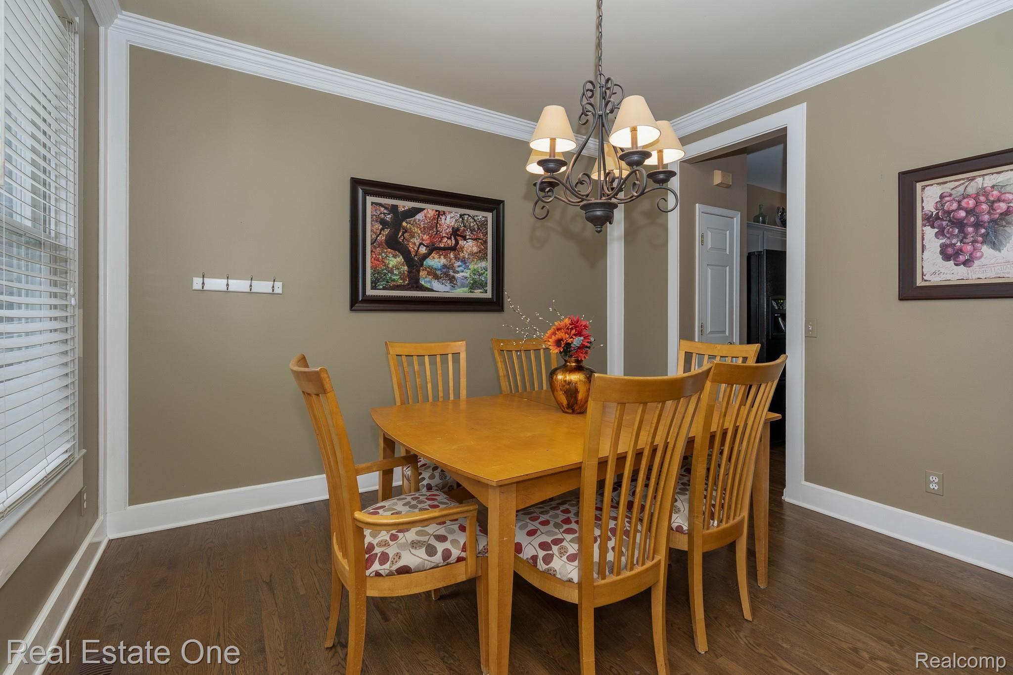778 Caribou Court Rochester, MI 48307 - Photo 6 of 41 Caribou MLS-W003.jpg