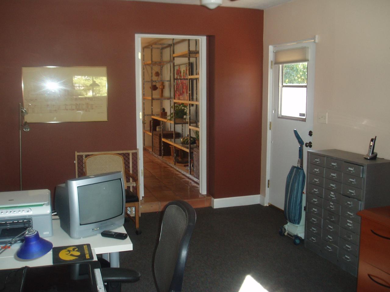 115 West Ruth Avenue Phoenix, AZ 85021 - Photo 12 of 18 Office-Bedroom 4