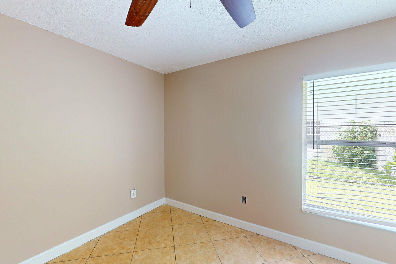 2518 Southwest Fair Isle Road Port St. Lucie, FL 34987 - Photo 14 of 19 2518 SW Fair Isle Rd