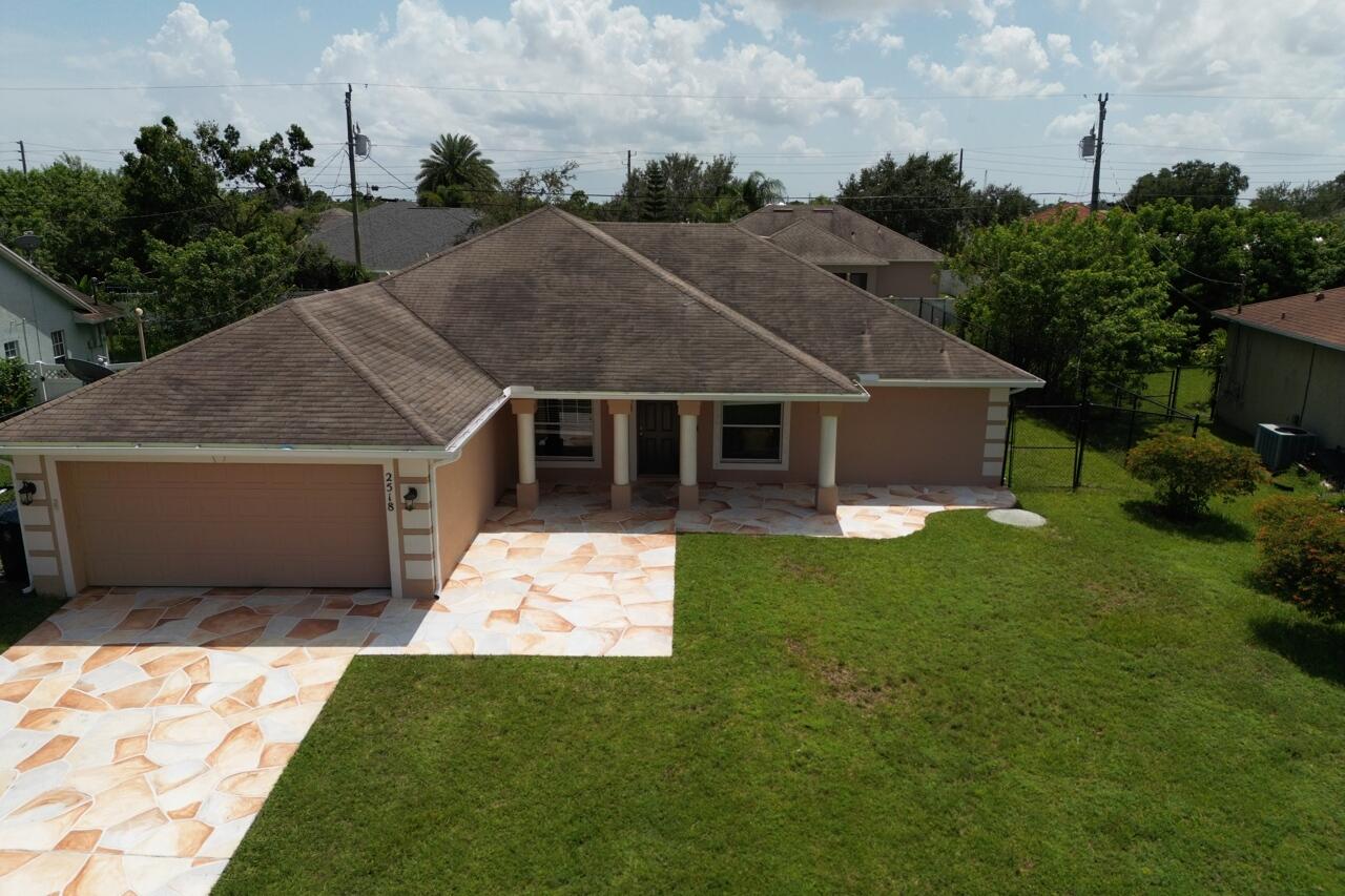 2518 Southwest Fair Isle Road Port St. Lucie, FL 34987 - Photo 2 of 19 2518 SW Fair Isle Rd