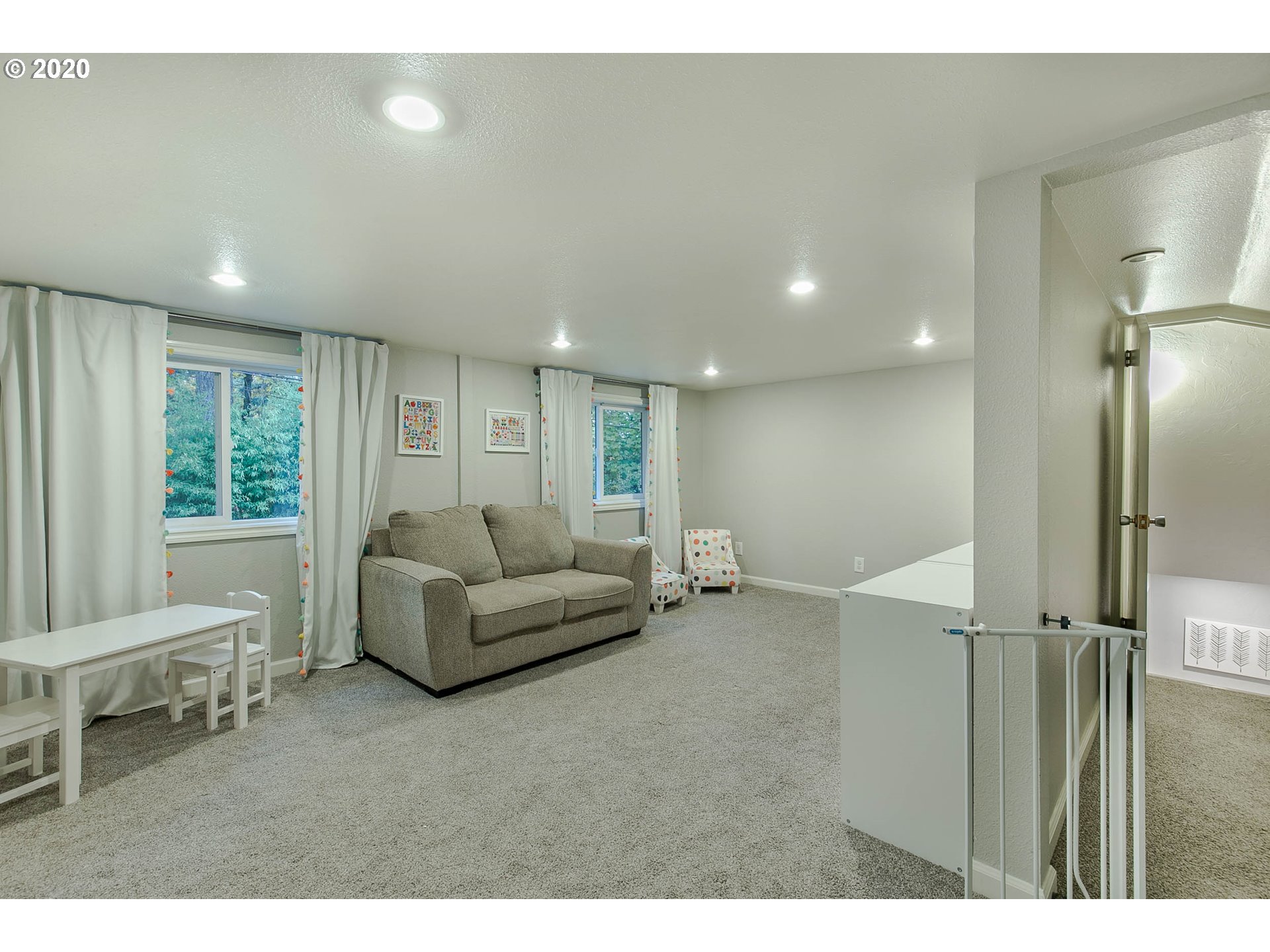1523 Willagillespie Road Eugene, OR 97401 - Photo 24 of 31 Gallery Image 24