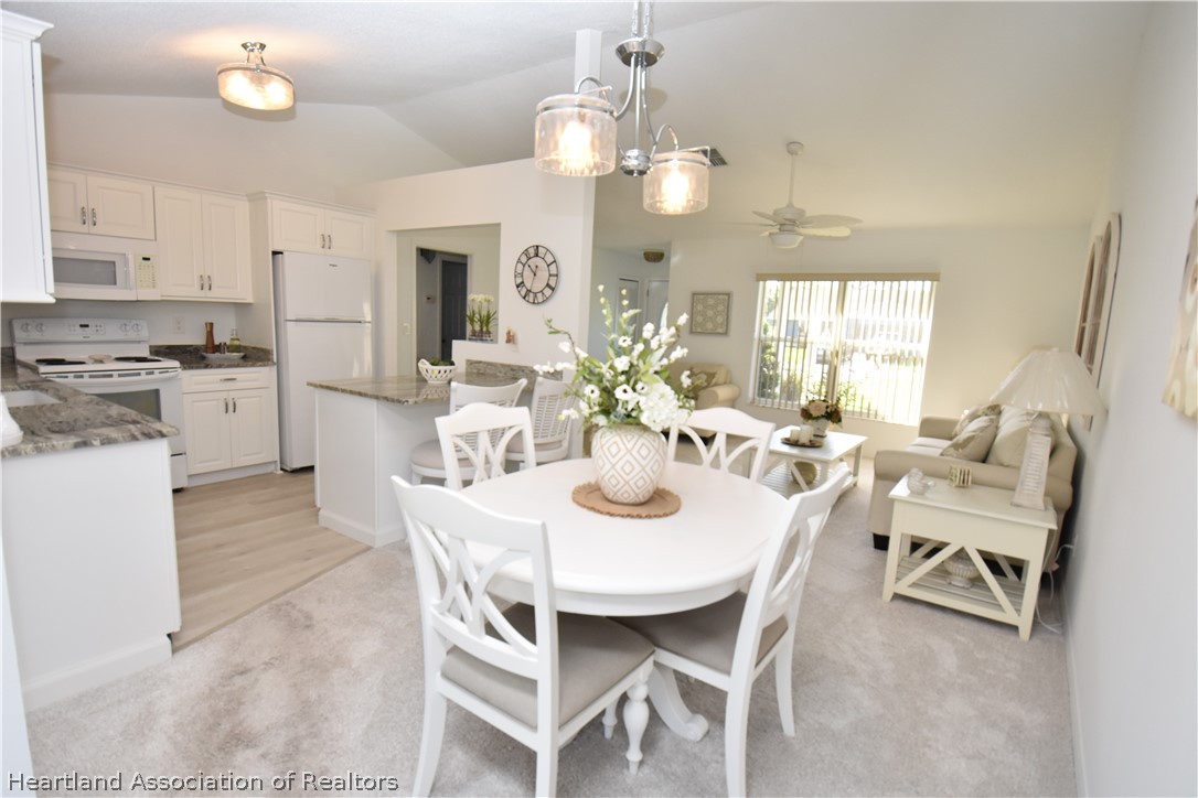 2021 Par Road Sebring, FL 33872 - Photo 7 of 23 Gallery Image 7