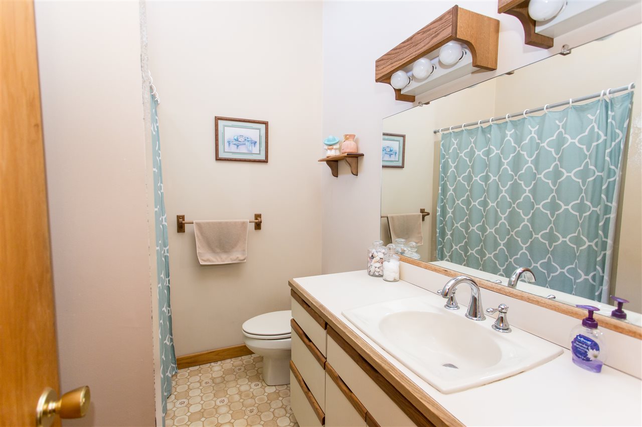 1214 Smyth Road Hooksett, NH 03106 - Photo 10 of 18 Gallery Image 10