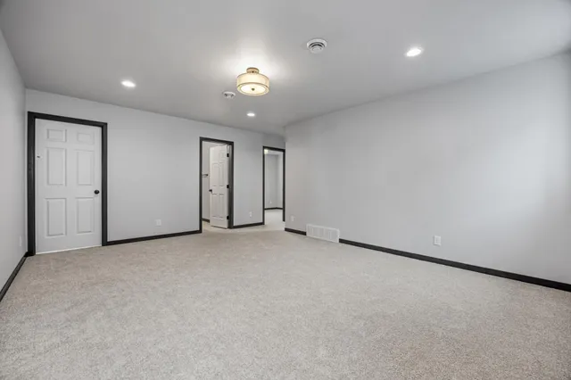 $516,900 | 10342 Burgundy Drive, Horace, ND 58047