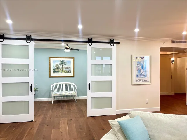 $10,000 | 21050 Point Place, Unit 2803, Aventura, FL 33180