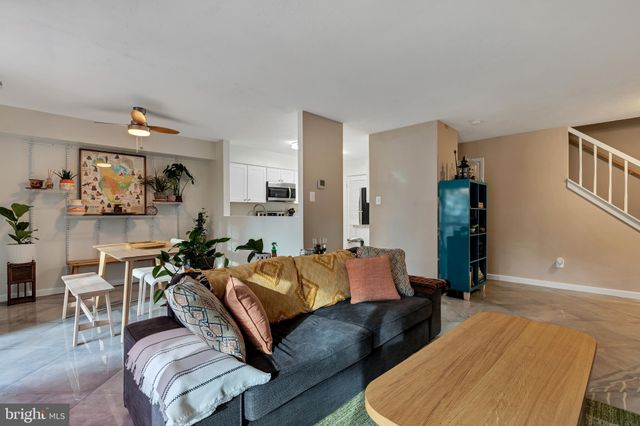 $237,000 | 3926 El Camino Place, Unit 8, Alexandria, VA 22309