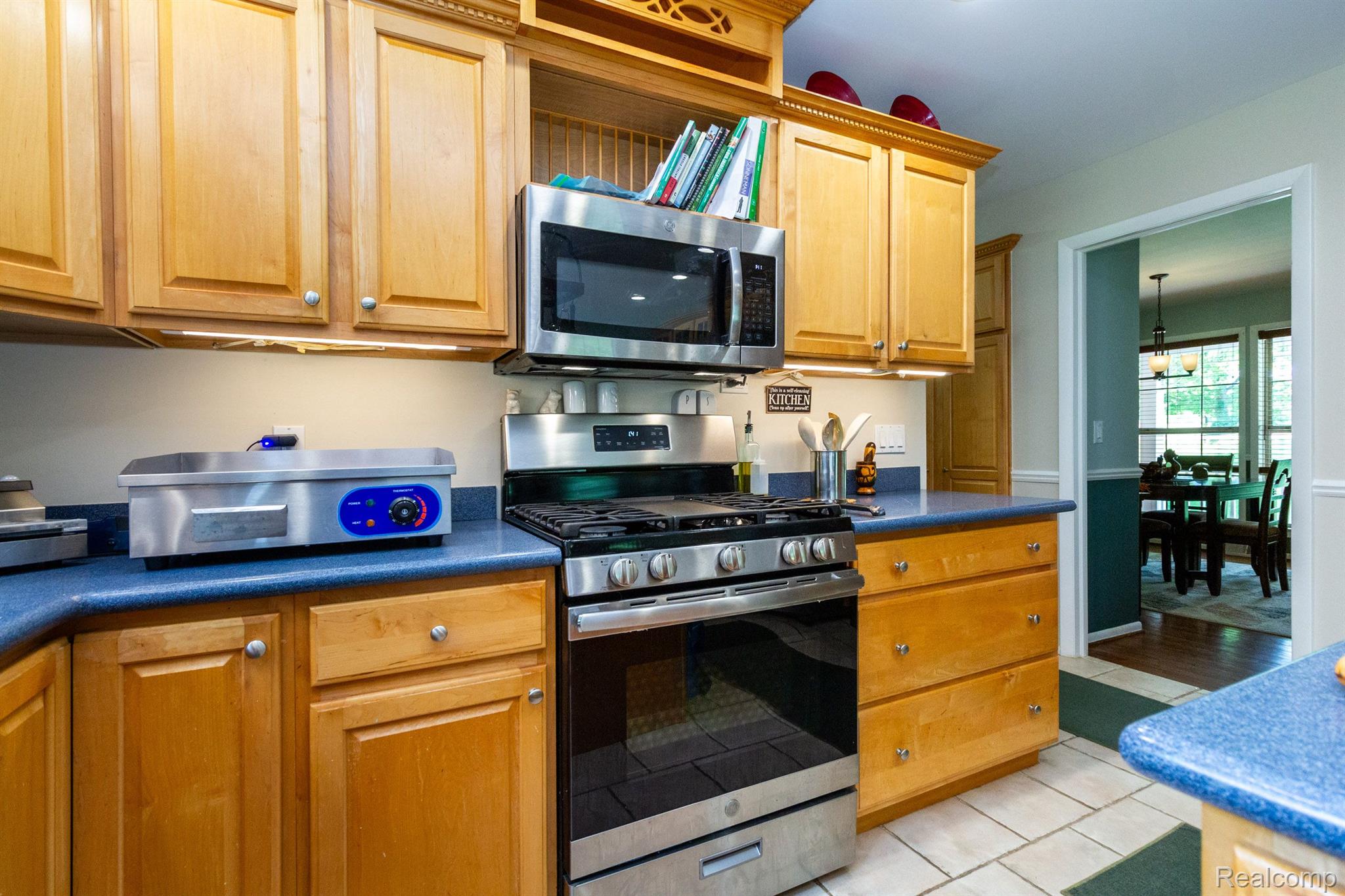 3269 Hixon Road Rochester, MI 48306 - Photo 20 of 41 Gallery Image 20