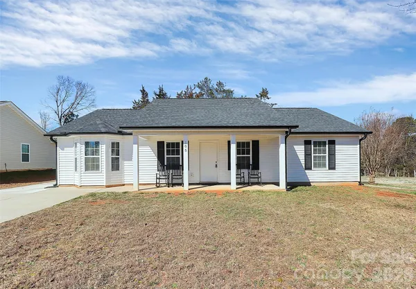 $339,900 | 105 Ace Avenue, Dallas, NC 28034