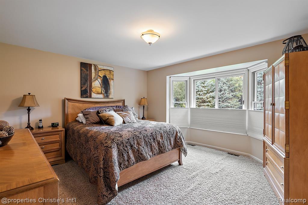 3654 McComb Drive Rochester Hills, MI 48307 - Photo 34 of 49