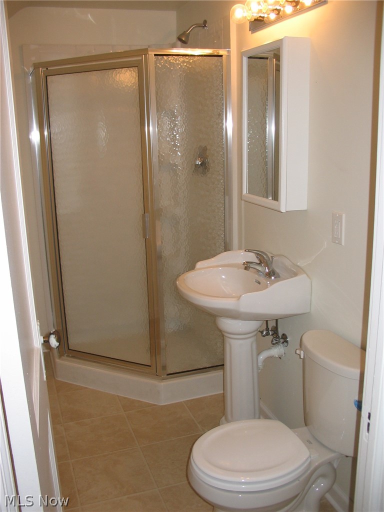 2720 Mayfield Road, Unit 3 Cleveland, OH 44106 - Photo 2 of 5