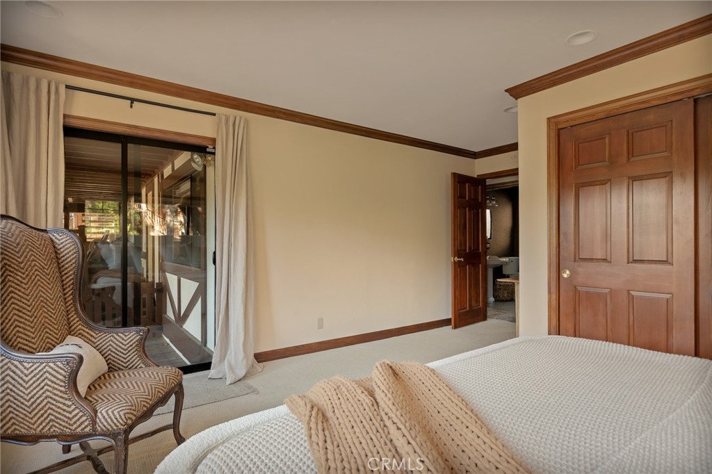 27538 West Shore Road Lake Arrowhead, CA 92352 - Photo 41 of 44