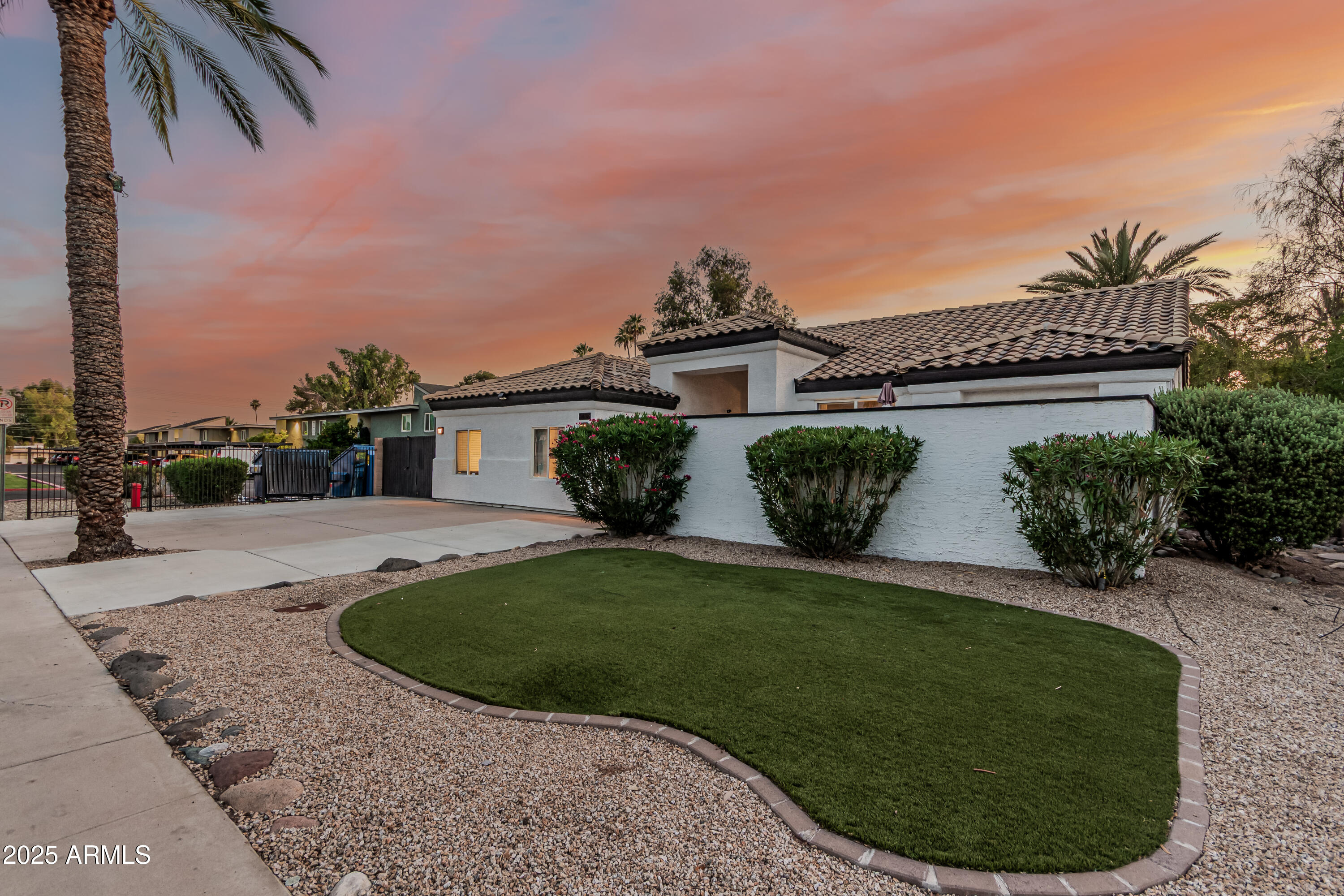 3438 North 30th Street Phoenix, AZ 85016 - Photo 1 of 27 Front