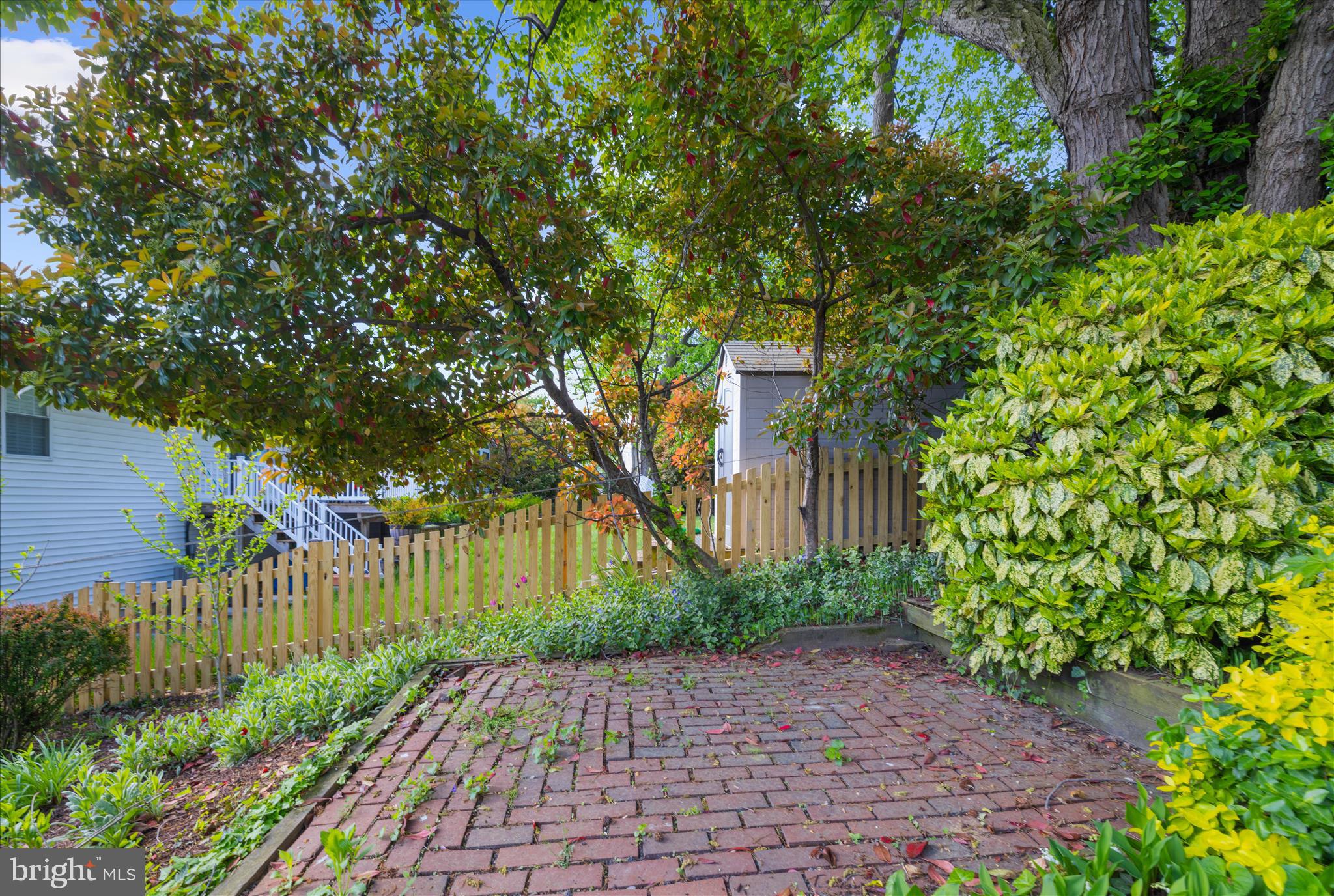 1126 Neptune Place Annapolis, MD 21409 - Photo 59 of 79 a view of a pathway of a park with plants and trees
